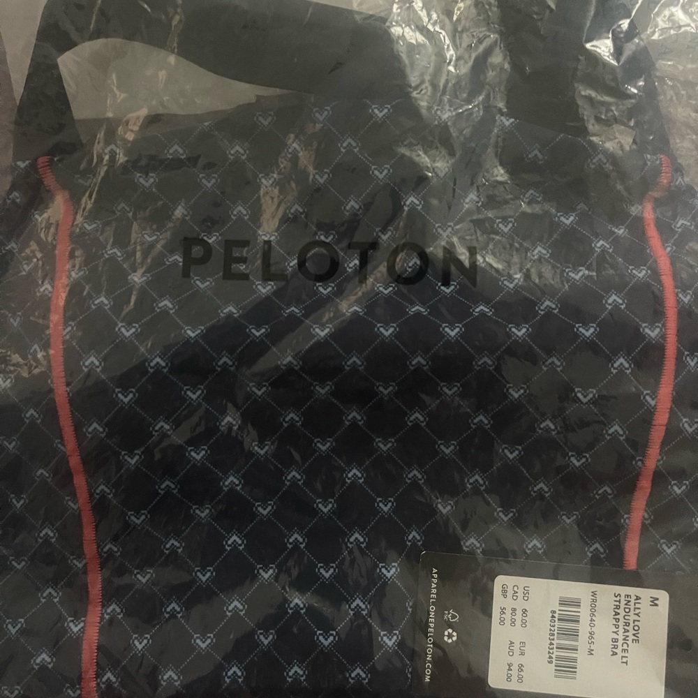 Peloton Ally Love sports bra medium new - Picture 3 of 3